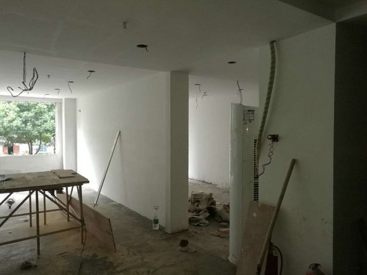 光谷现代城600平